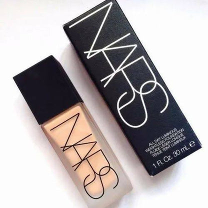 NARS ALL DAY LUMINOUS WEIGHT LESS FOUNDATUON